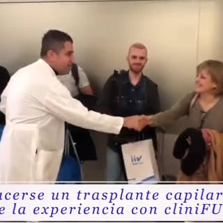 Si confiamos en cliniFUE puede ser el año para recuperar el pelo de cuando eras más joven.

Te senti