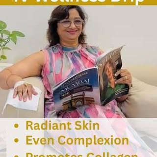 In this video, Dr. Minu Jain is receiving an IV Wellness Drip—a relaxing, medically supervised thera