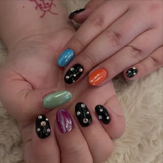 🪩🩷
•
•
•
#luminarynailsystems #naturalnails #michigannailtech #nailart #ashkasalon