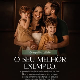 O que o espelho reflete para você hoje? 
ㅤ
Que seja a sua melhor versão, o seu melhor exemplo e o or