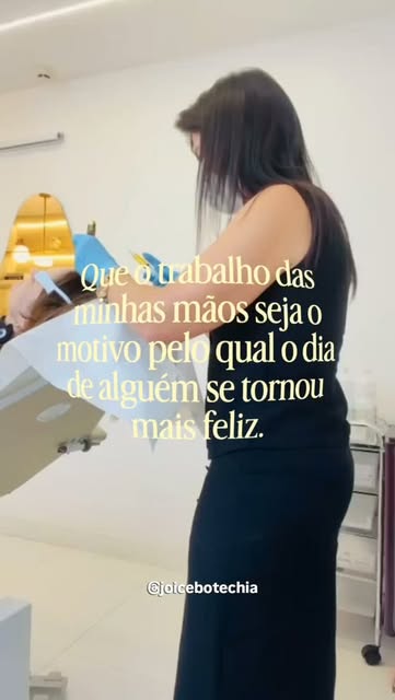 Transformar a autoestima de quem confia no meu trabalho é a minha maior motivação diária.
‌
‌
.
#Cui