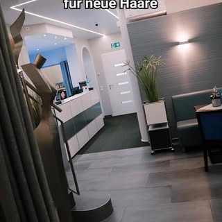 Willkommen bei Hairmedic! Deiner Adresse für natürliche Haartransplantationen. 
Modern. Zentral. Pro