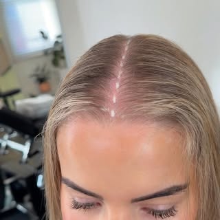 Hair tattoo for women📍Melbourne 

Session 1 of 2 

Creating a thicker, denser part line for our bea