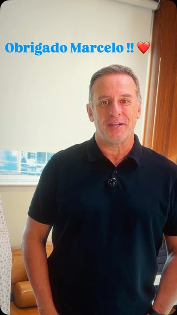 Quem disse que a calvície precisa envelhecer você?

Para o Marcelo, o transplante capilar foi muito 