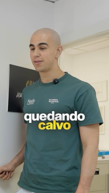 💡 Entre peluquín, injerto y micropigmentación capilar, hay una opción que gana sin discusión.

Si e