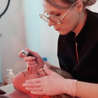 Le LaseMD Ultra® est un laser fractionné non ablatif qui stimule le renouvellement cutané tout en fa