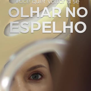 Você não quer apenas recuperar o cabelo. Quer voltar a se reconhecer no espelho.

A perda capilar po