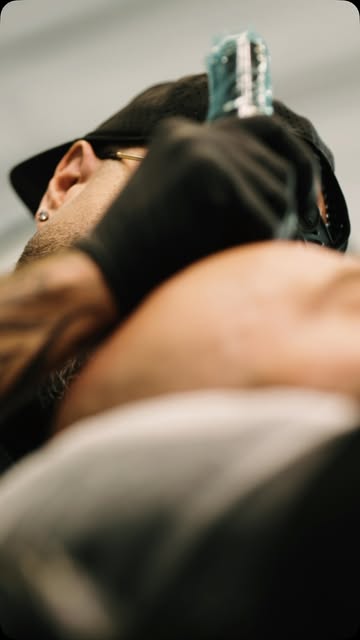 WISCONSIN’s #1 Hair tattoo Specialist!! 

#scalpmicropigmentation 
#hairtattoo
#cosmetic
#balding