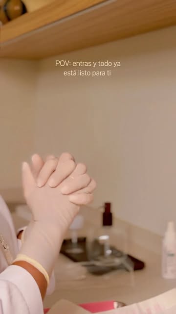 Este es el sonido antes de que pases… 🤍

Entras y todo está listo para ti.
Para tu calma. Para tu c
