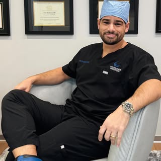 🎬 Dr. Nusbaum reacts to a few celebrities rumored to have had hair transplants! 👀 Stay tuned to he