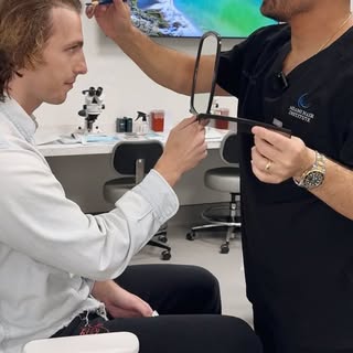 Today our lovely patient Price is in! 🙌 He’s getting a strip procedure with Dr. Nusbaum, who’s care