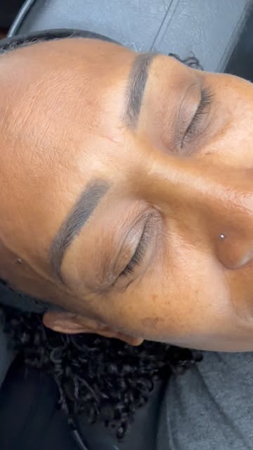 ✨ ONE YEAR HEALED → FRESHLY PERFECTED ✨

Beautiful brows are an investment — and maintaining them is
