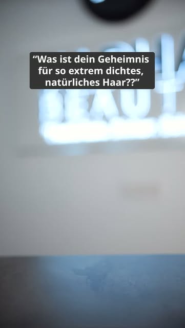 Unser Geheimnis für extrem dichtes Haar. 🤫

Du wunderst dich warum manche Haare nach einer Transpla