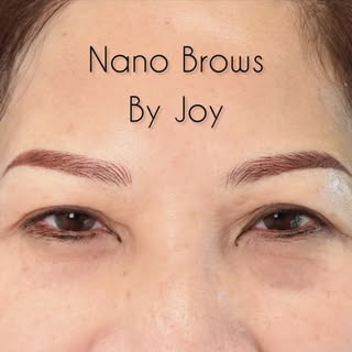 This cute client needed better brows to match rest of her face. She wanted to keep them on the thinn