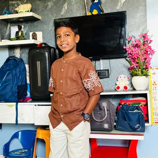 HAPPY BIRTHDAY Beta 👶PURAB!🎂🎂🥳

आई तुलझाभवानी चा आशीर्वाद सदैव तुझावर असो!