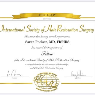 หนึ่งในความภูมิใจของผมในฐานะหมอปลูกผม 
คือวันที่มีคำว่า FISHRS ต่อท้ายชื่อ 
Saran Pholsen, MD., FISH