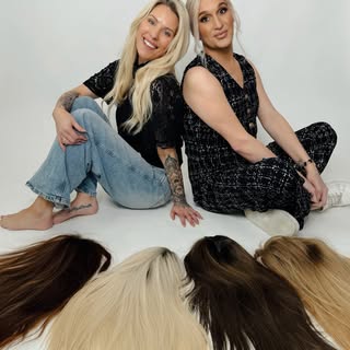 Looking for a confidence boost or thinking about trying a new look? 🤍 Our wig and topper specialist