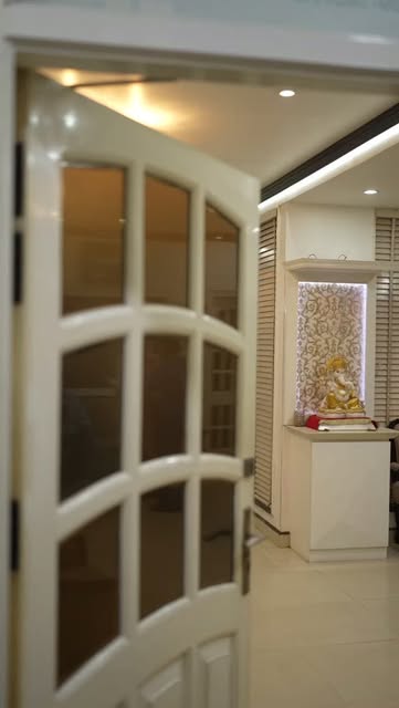 From consultation to treatment, every detail is designed around understanding your concerns and crea