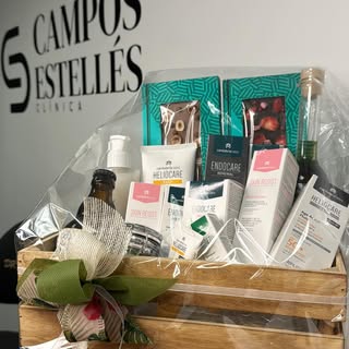 ✨ ¡SORTEO PRE-VERANO! ✨

En Clínica Campos Estellés queremos ayudaros a cuidar vuestra piel y mimaro