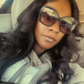 Happy 40th Birthday to my baby sister @love_angel86 I LOVE YOU ❤️ AND HOPE YOU ENJOY YOUR HOLIDAY 💐