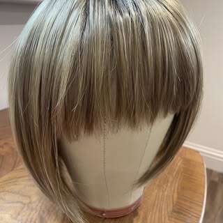 This little cutie bob came in this week.  A ‘ready to wear’ with full, textured fringe and  beautifu