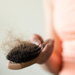 Hair thinning, ongoing shedding, lack of growth…

It’s not always your hair products.

I see this of