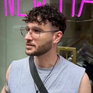 perm by Ethan 🤎 

#koreanperm #nychairsalon #menshairstyle