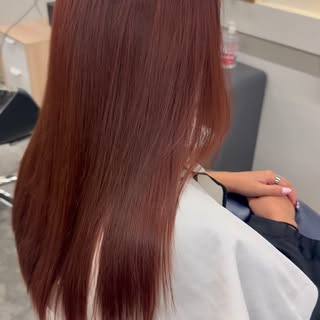 New hair color red copper brown
Perfect color for the summer ❤️‍🔥🧡💛
Come get your hair done at Ne
