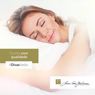 Uma boa noite de sono renova a pele e retarda o envelhecimento. Dormir bem não faz bem apenas à pele