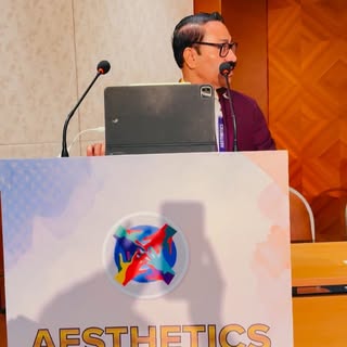 AESTHETICS 2026 | Hair Transplant Session 🎤

A privilege to be part of AESTHETICS 2026 – Learning F