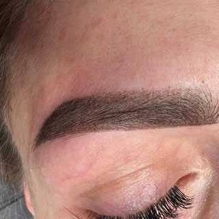 No filter, no edit 😍
#micropigmentare #micropigmentaresprancene #sprancenepudrate #powderbrows #the