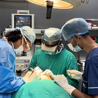 Hair Transplant is not just about restoring hair—it’s about restoring confidence.

With over 20 year
