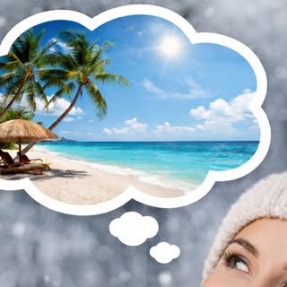 Dreaming of beach days?
Make sure your brows and liner are ready before you pack the sunscreen.
Smud