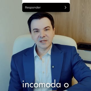 Uma das dúvidas mais comuns no consultório do nosso especialista em tratamento capilar, Dr. Marcelo,