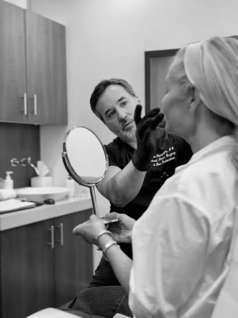 Have you ever wondered what a facial plastic surgeon actually notices when looking at your face?

Wh