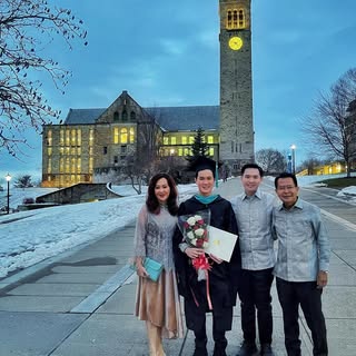 The first few weeks when i started earning for this degree in the May 2021, I really did not think i