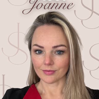A little reintroduction… ✨

I’m Joanne, and I’ve been working in semi-permanent makeup and aesthetic