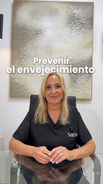 Cosmética vs. Medicina Estética: ¿Cuál es mejor? 

La cosmética es tu mejor aliada diaria para mante