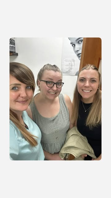 Snapshot of a recent scalp treatment and hair loss workshop with @scissorsharphair and @emmawalkertr
