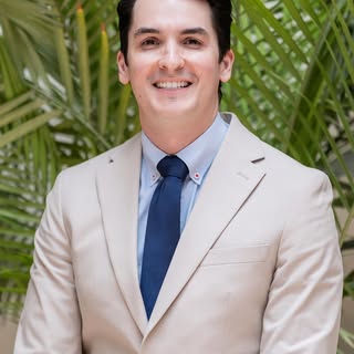 After 8 years at the Cleveland Clinic, I am now ready to embark on a new professional chapter. I am 