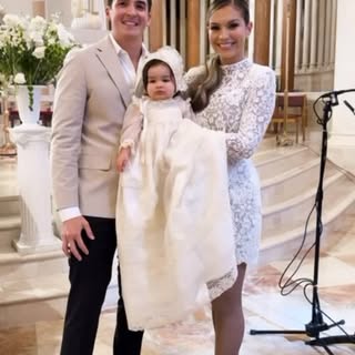 ✨Amelia Ferri’s Baptism✨ -2/1/2026-

El día de la consagración de nuestra amada a Dios, a Jesús y a 