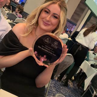 I WON!! 🏆🥹

Still can’t believe it 🥹

What an amazing night at the @midlands103 awards. 

Thank y