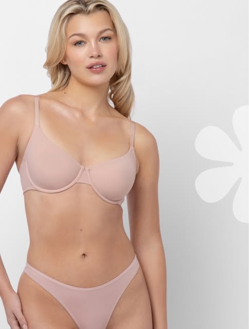 360⁰ stretch microfibre that moves with you. Unpadded cups that let your shape lead. Noa is the ever