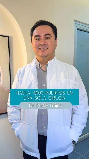 Una sola cirugía. Hasta 4,000 injertos. Una transformación completa.

Así es la mega sesión FUE en P