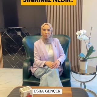 Alın daraltma işleminde sınırımız nedir? 

​Birçok danışanımız alnını olabildiğince aşağı çekmek ist