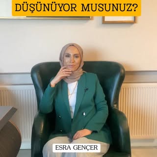 Saç ekiminden önce, ön çizgi tasarımındaki en büyük ‘HATA’ Sadece bugünü düşünmek.
​Bugünün tasarımı