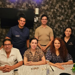 Cuando trabajas con el mejor equipo se convierte en un placer... agradecida por éstas maravillosas p