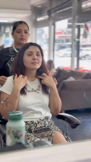 Yo midiendo 📏 10 veces antes de dar el tijeretazo ✂️💥