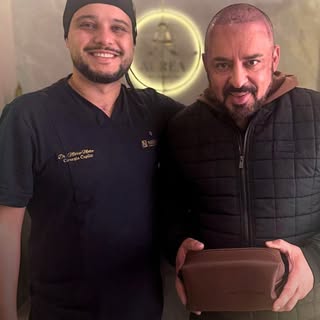 Nunca é tarde para realizar um sonho. 

O André encarou a calvície por anos, até decidir que era hor