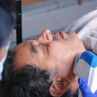 When results speak for themselves, trust follows.

Actor Subodh Bhave undergoing HIFU Skin Tightenin